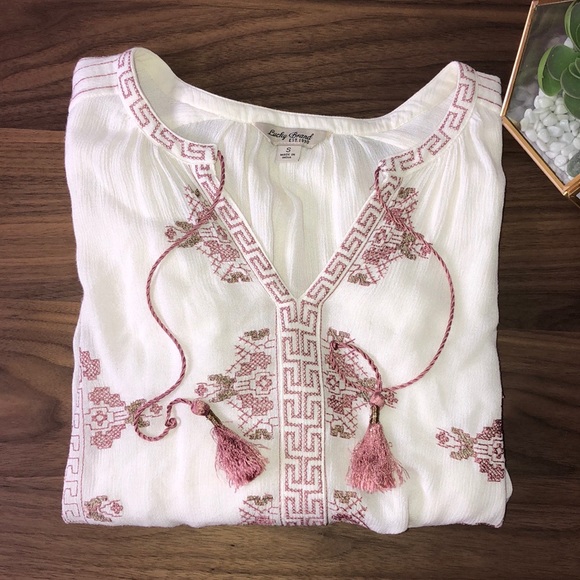 ✖️SOLD✖️Lucky Brand Embroidered Peasant Top - Picture 2 of 7